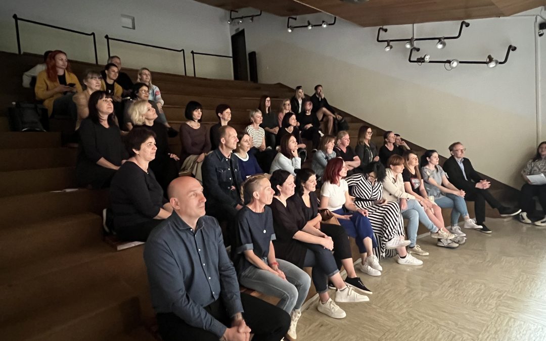 SREČANJE RAVNATELJIC IN VODIJ VRTCEV, SVETOVALNIH DELAVCEV TER MENTORJEV DIJAKOV na praktičnem usposabljanju v vrtcih