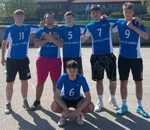 ŠOLSKA LIGA V NOGOMETU